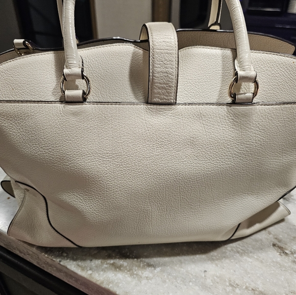 Purse - Picture 3 of 5